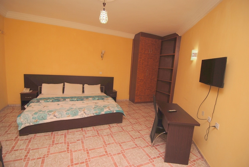 Motown Hotel 15/33