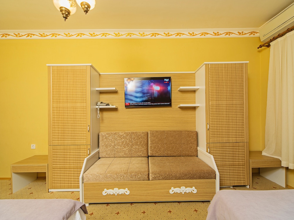 Modern Sultan Hotel 36/49
