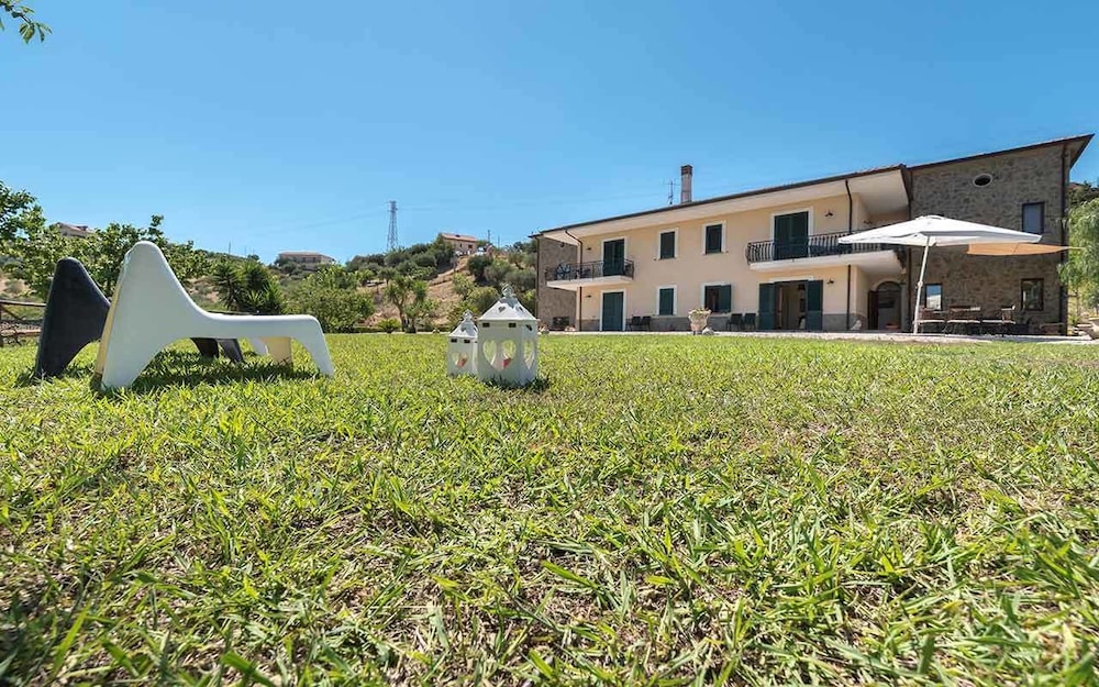 Villa Le Torrette 12/17