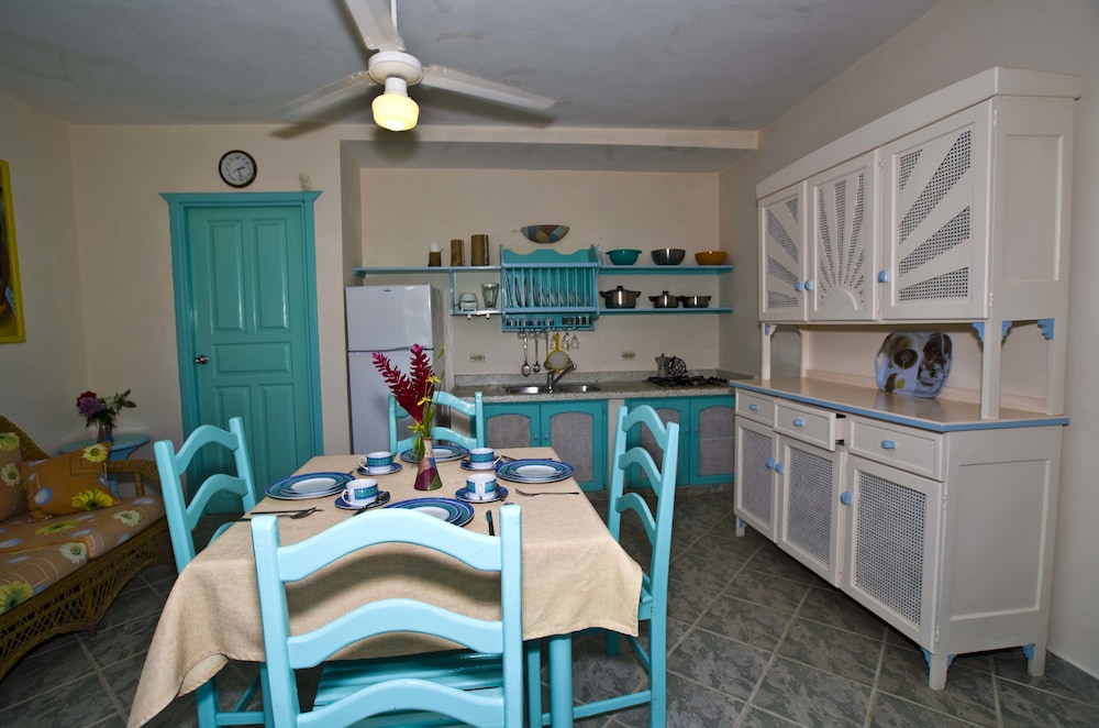 Hotel Playa Colibri 43/72