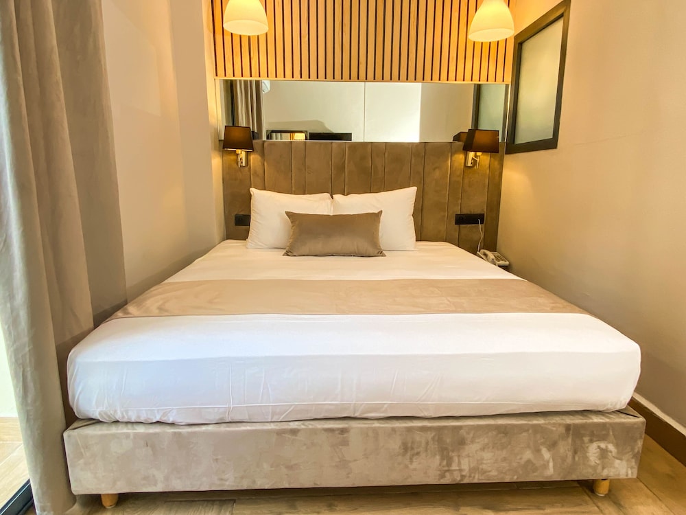 Ennasma Hotel 9/18