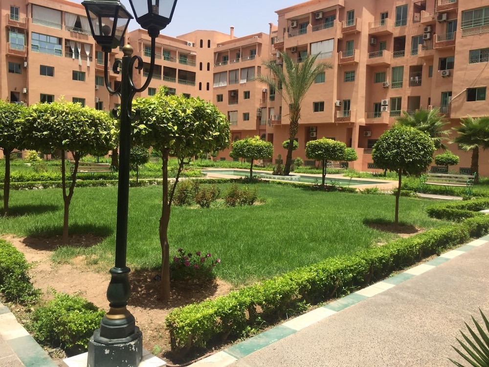 Appartement 1 Résidence Manis Marrakech 10/13