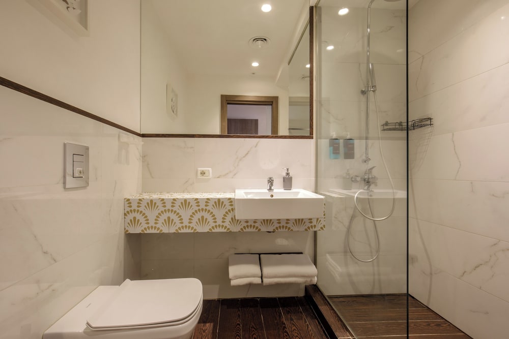 corso grand suite 47/50