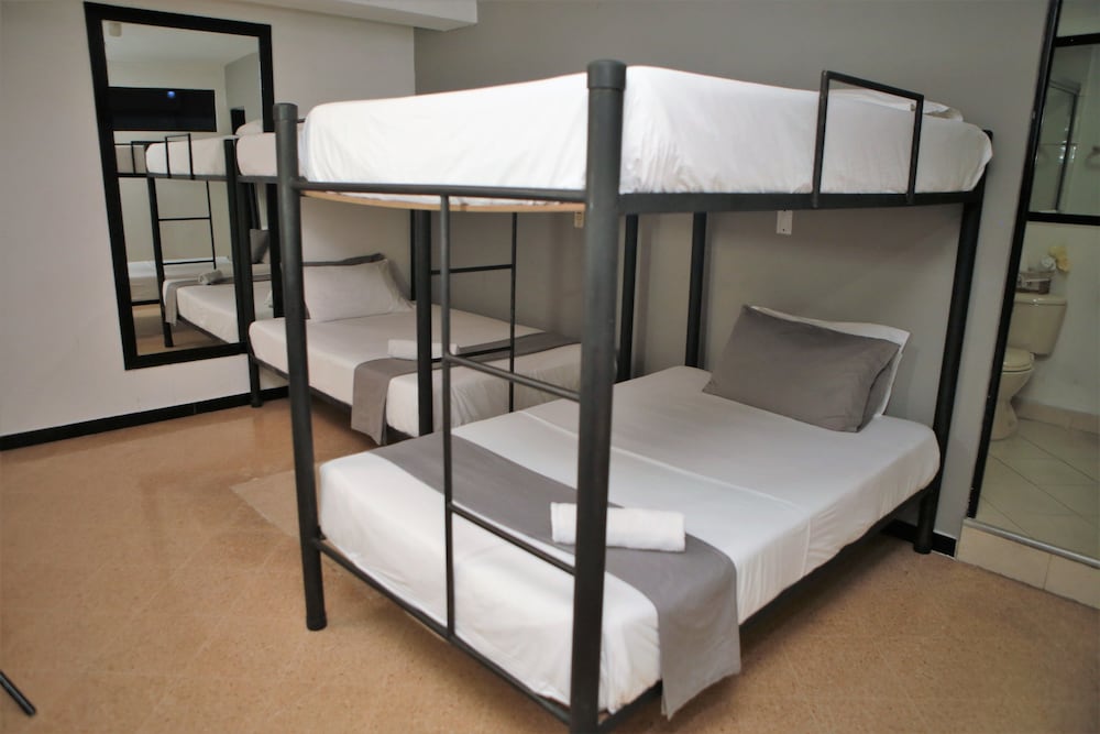 Hotel Natural Medellin 31/62