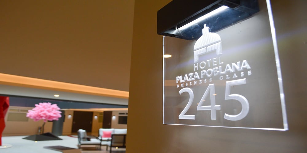 Hotel Plaza Poblana 28/67