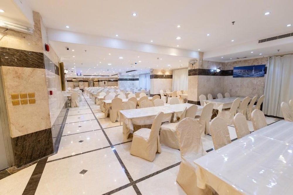 فندق سفير المسك(Safeer Almisk Hotel Mecca) 48/52