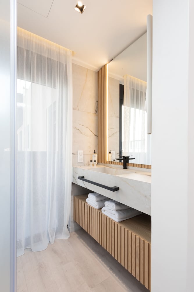 LUX&EASY Acropolis Suites 49/50
