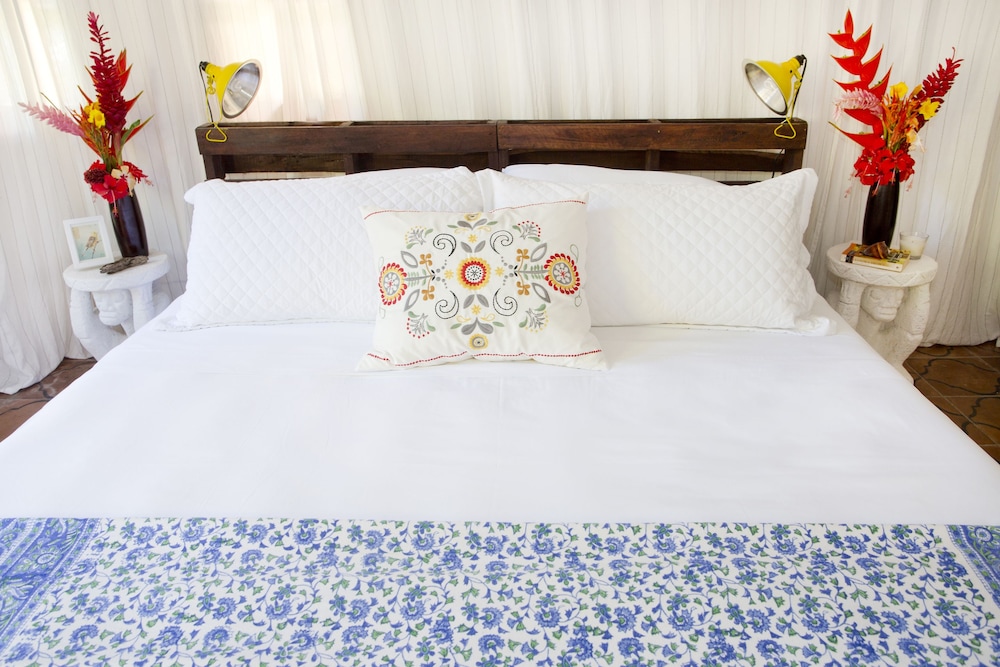 Encantada Ocean Cottages 10/50