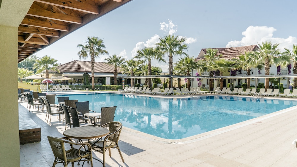 Katranci Park Hotel 44/47