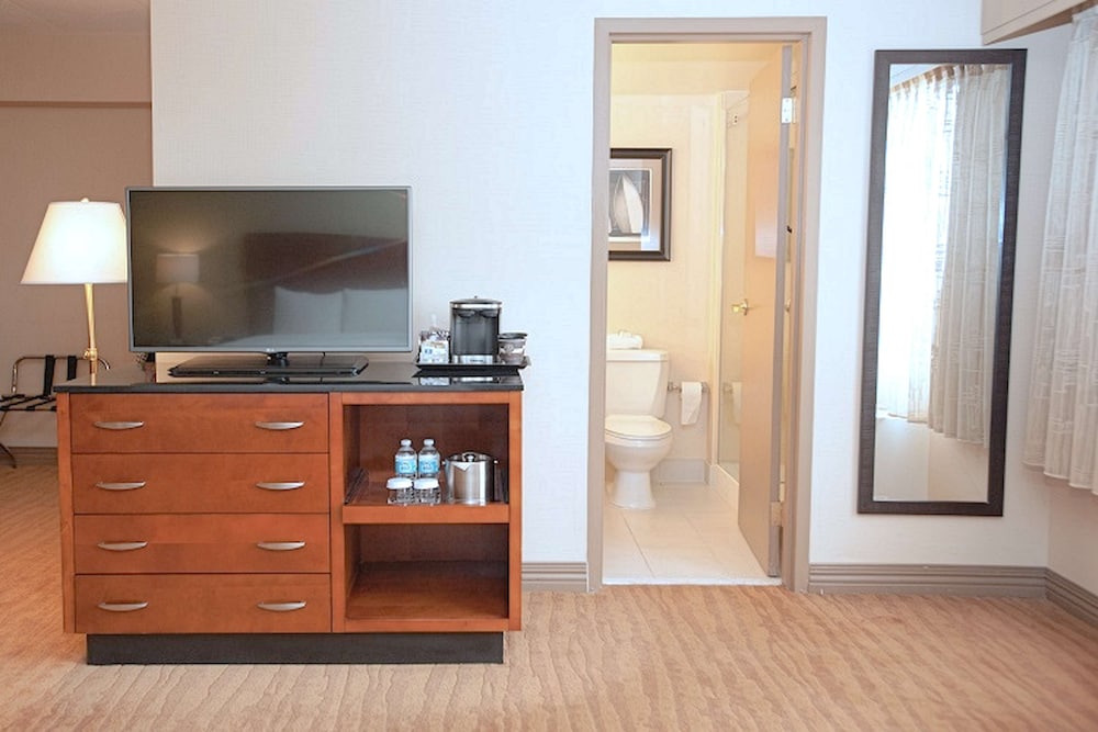 Doubletree By Hilton Boston North Shore 49/64