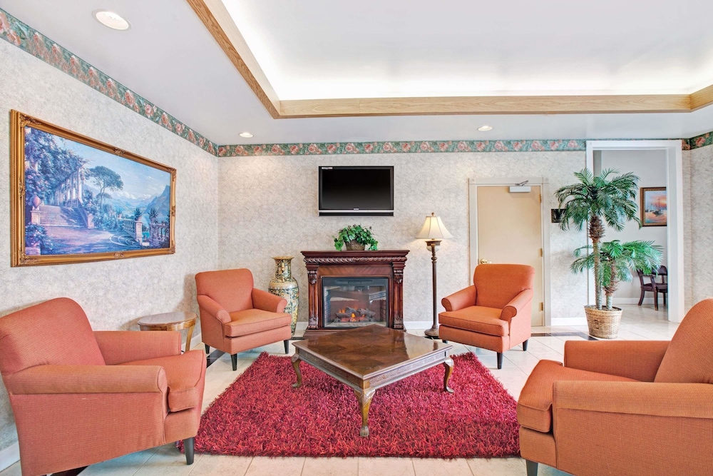 Ramada by Wyndham Flemington 22/38
