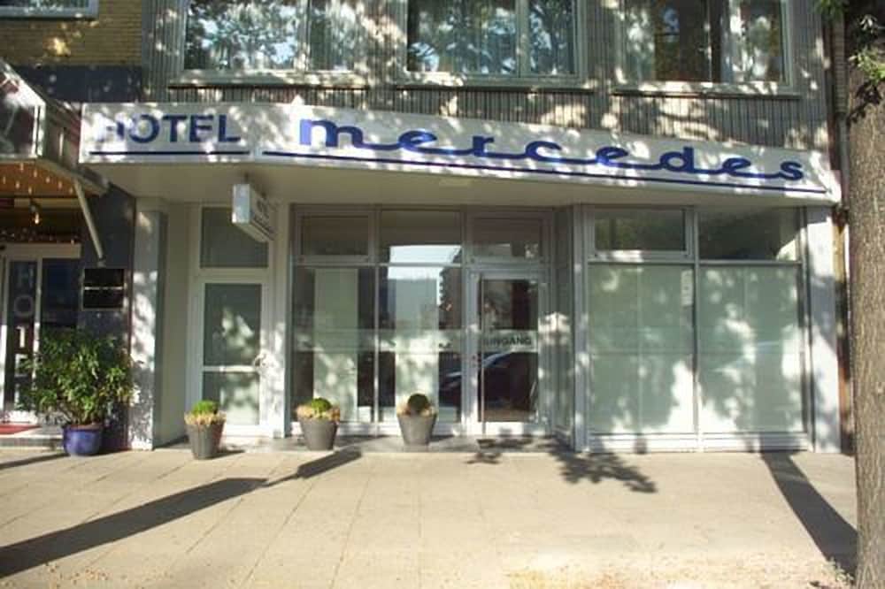 Hotel Mercedes Hamburg 3/48
