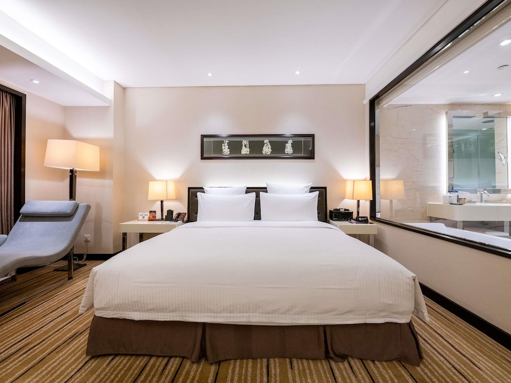 PULLMAN GUIYANG 24/74