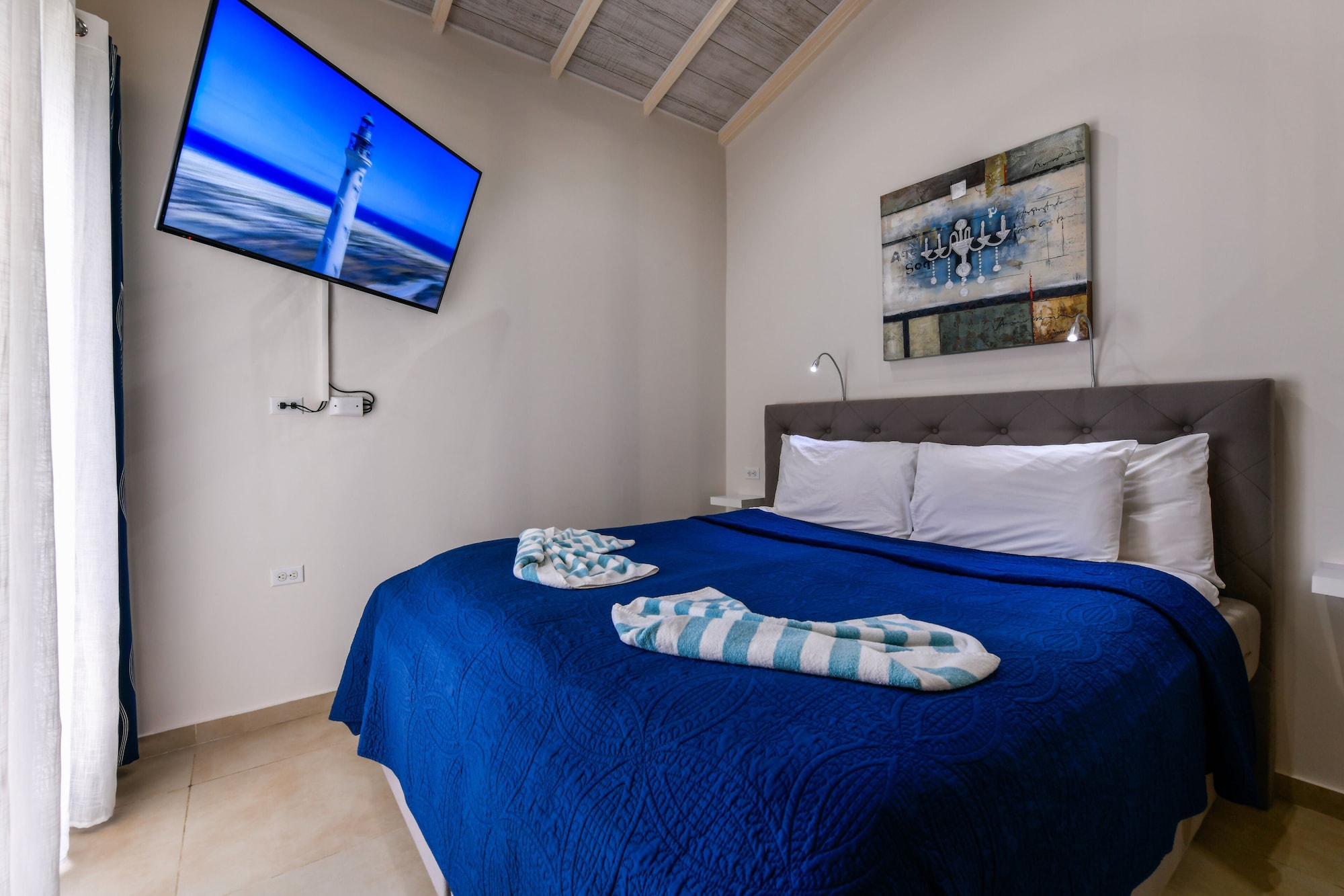 Loft, Deluxe, Studio, King Bed, Bunk Bed, Pool Side