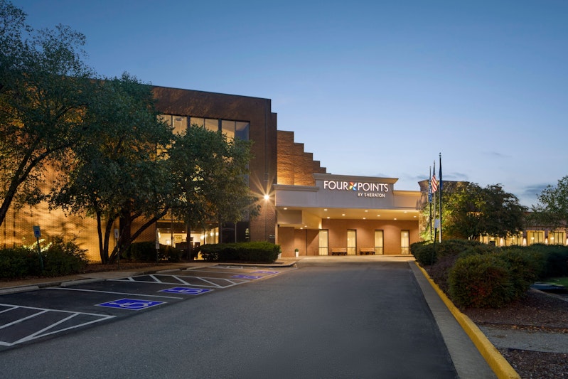 Four Points by Sheraton Richmond Airport in RICHMOND - VA