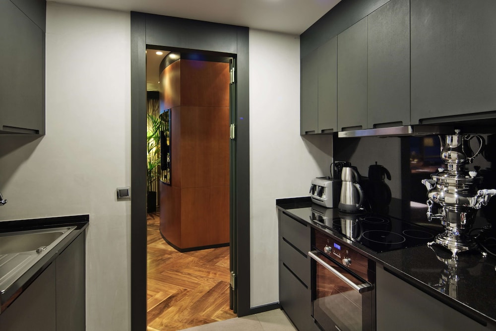 Doubletree By Hilton Hotel Istanbul - Moda 79/90