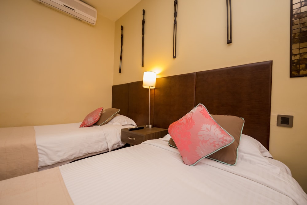 Standard, Twin Beds, Muthu Silver Springs Hotel Nairobi 5/9