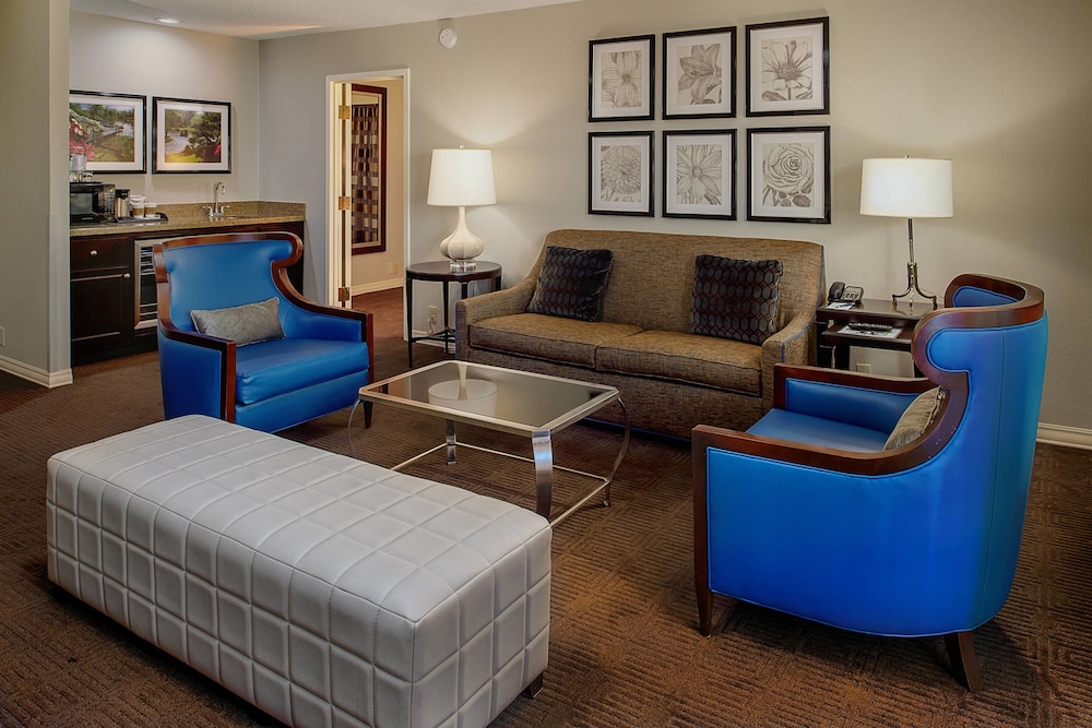 Sheraton Westport Lakeside Chalet 29/39