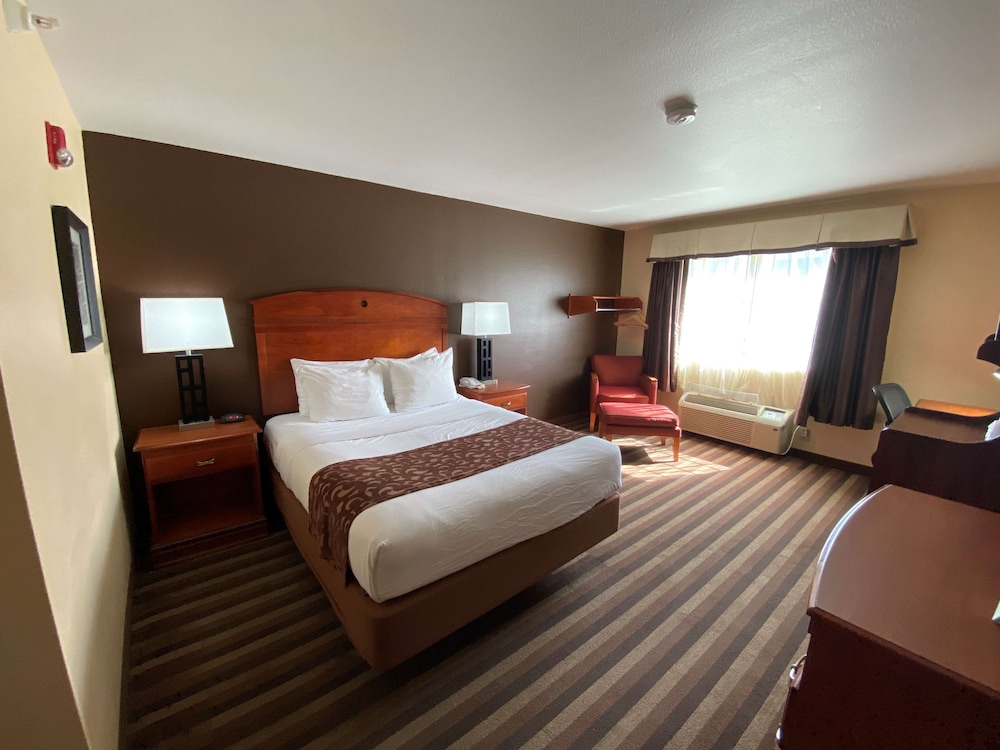 Best Western Manhattan Inn 9/32