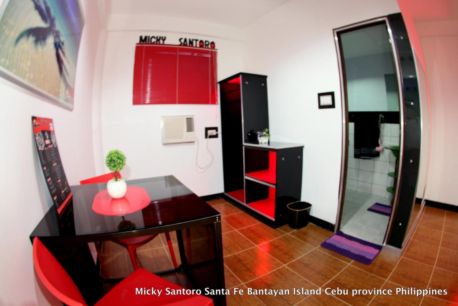 Micky Santoro Hotel & Restaurant 23/50