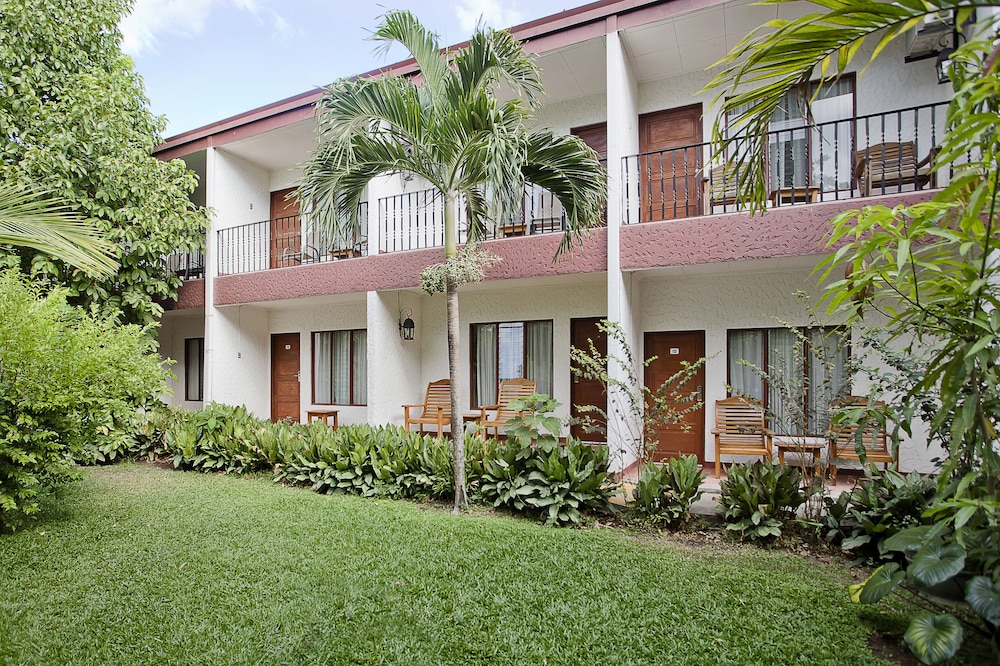 Hotel Boyeros 56/62