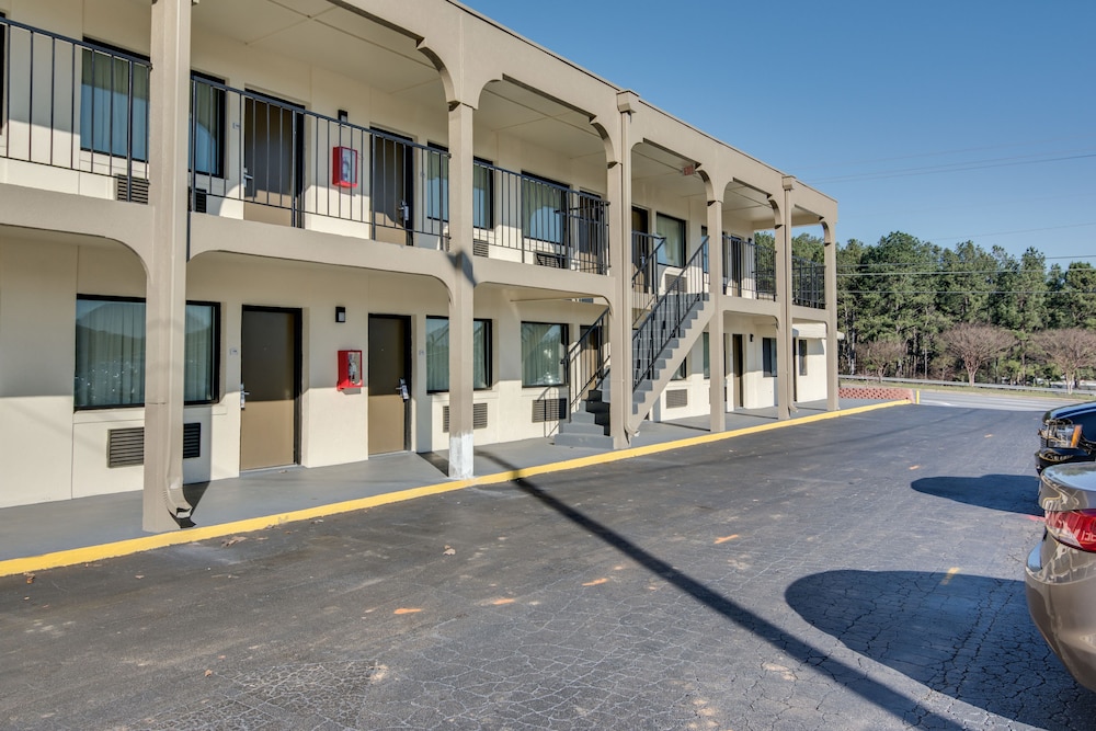 Quality Inn & Suites Athens University Area 47/57