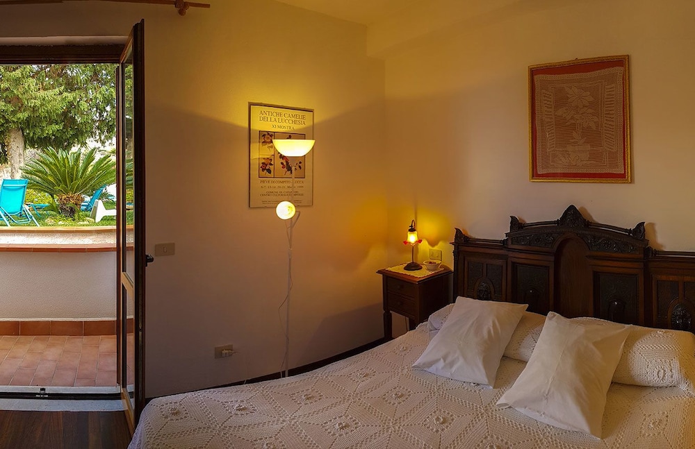 Hotel Pocho 12/50