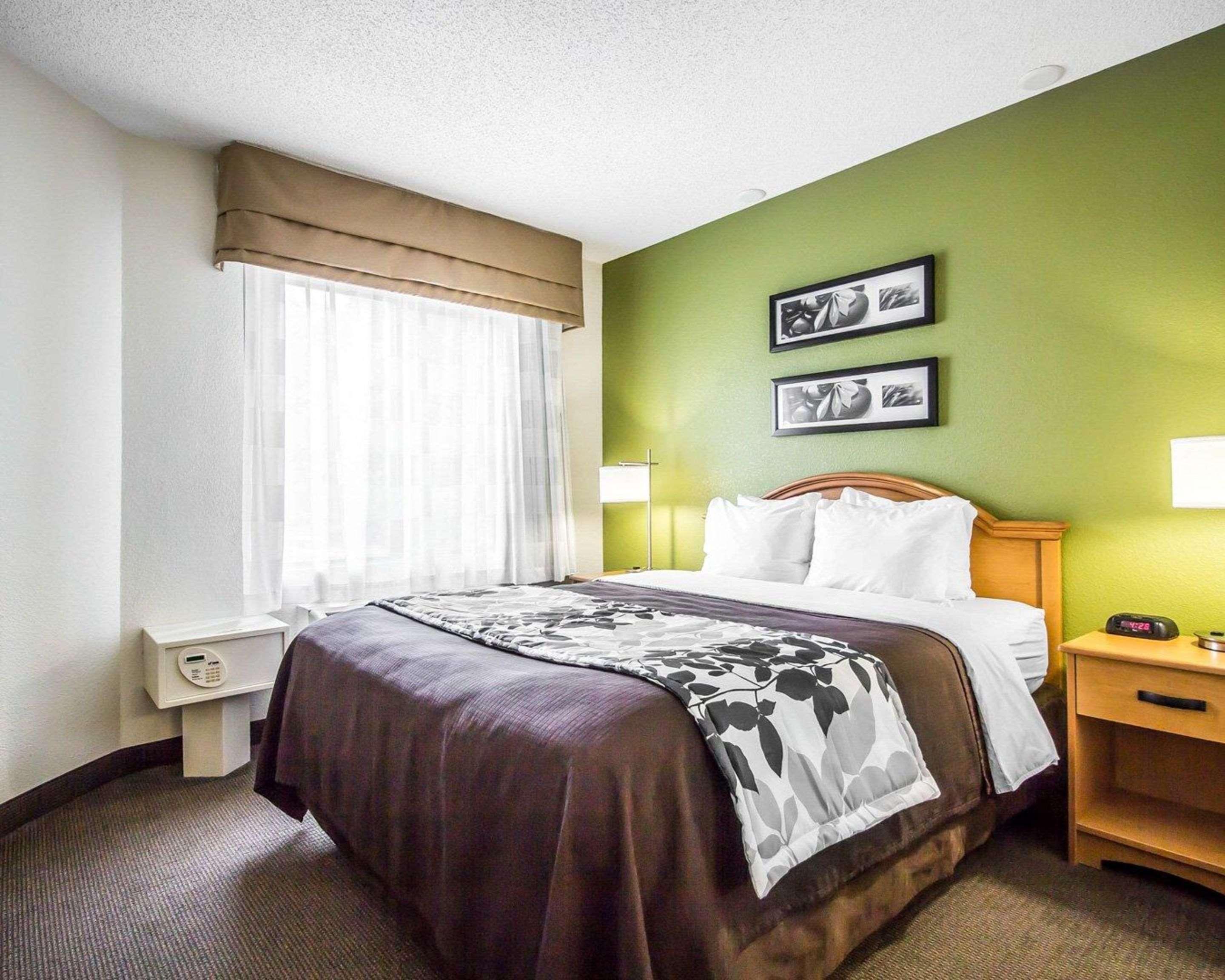ROOM, 2 QUEEN BEDS