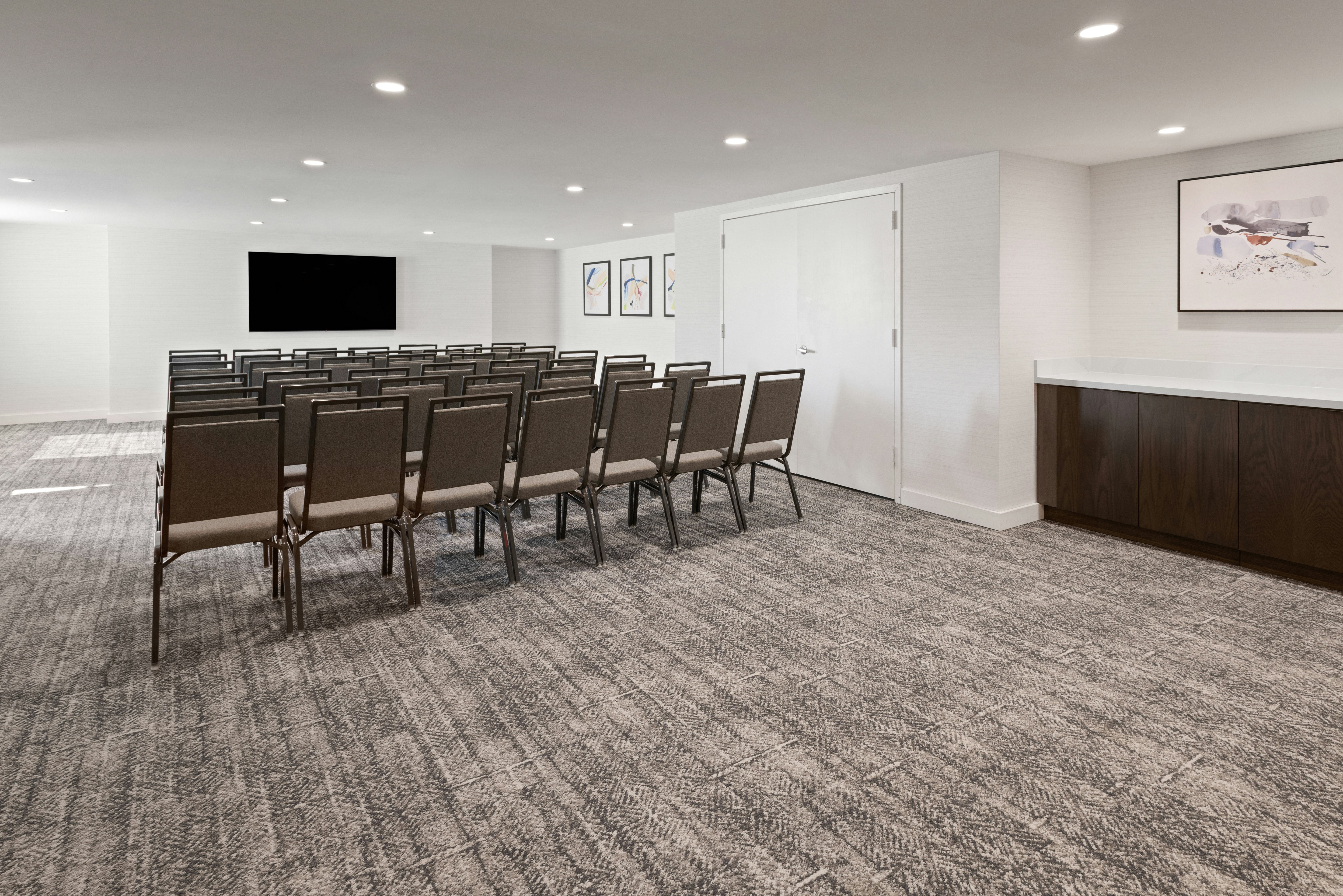 Heritage Inn and Suites Rehoboth Beach 60/72