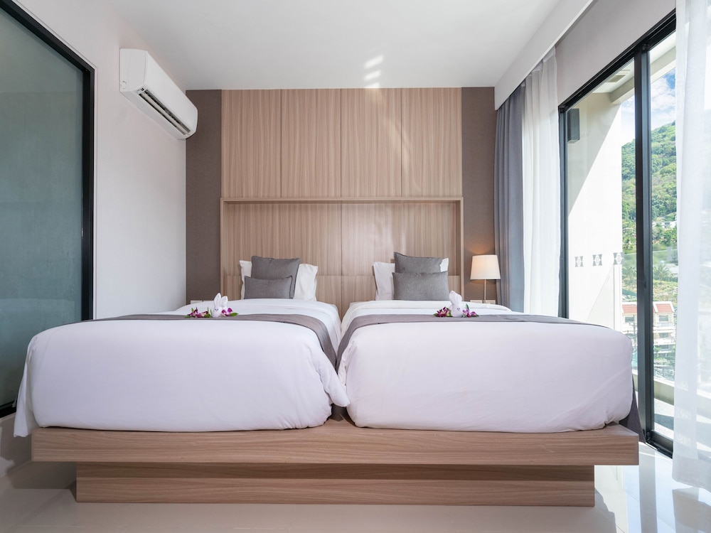 Patong Bay Residence 13/48