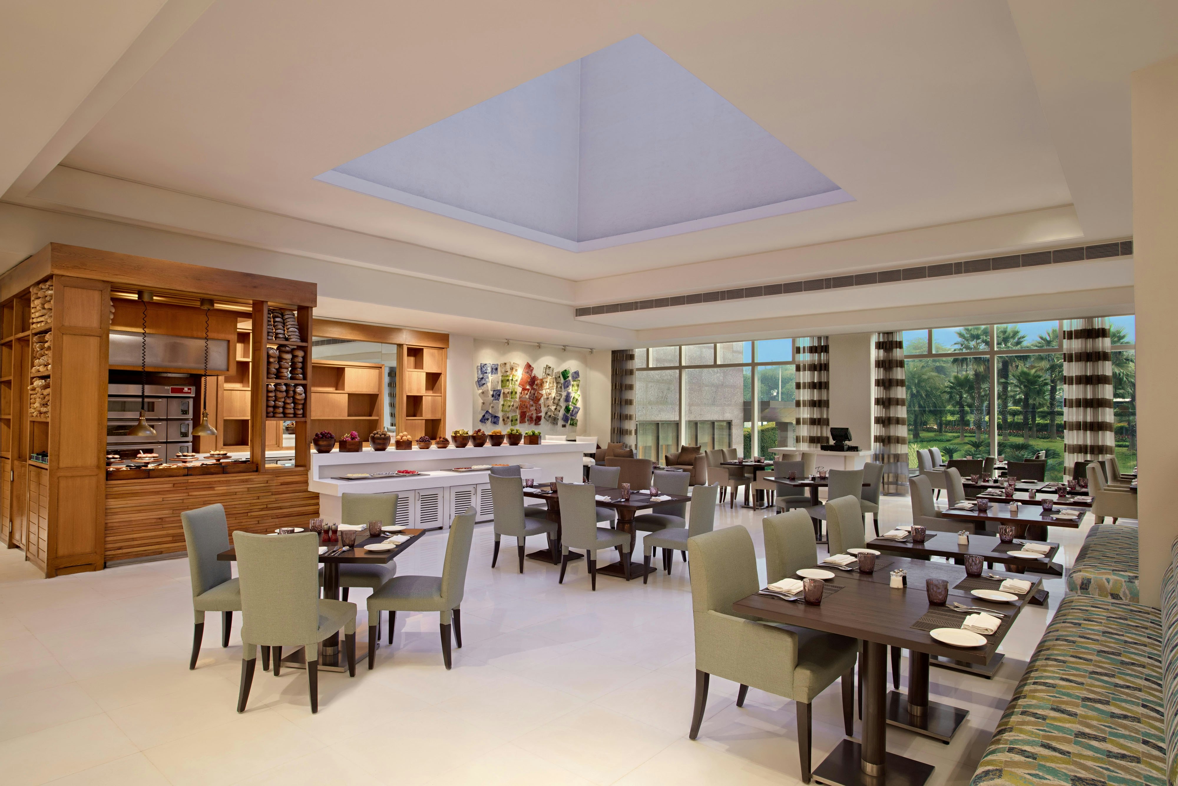 Le Meridien Gurgaon 41/51