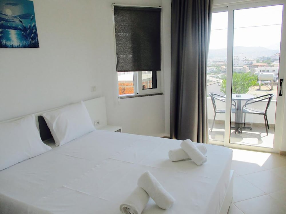 Hotel Sunshine 15/50