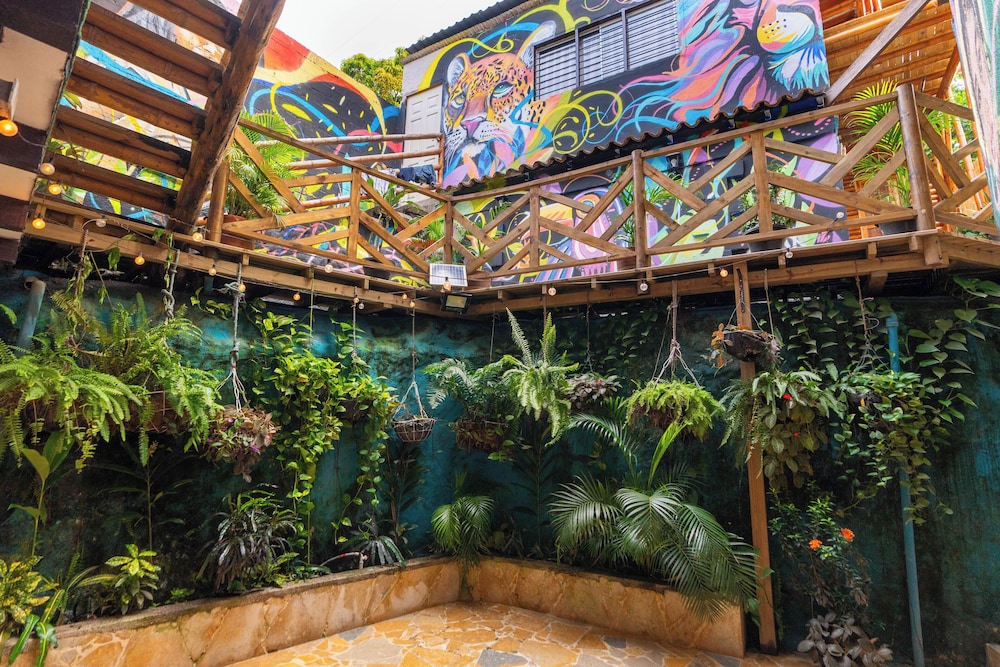 Tayrona Juancho House Hostel 39/41