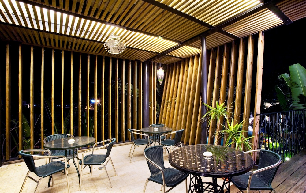 Hotel Les Champs Jiaosi 50/66
