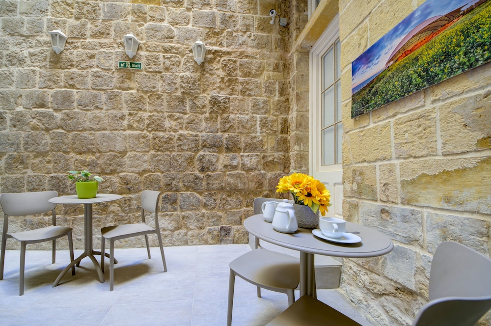 Tritoni harbour suites 32/55