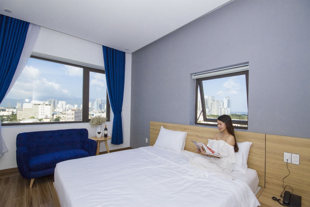 King House Villa Hotel 36/72