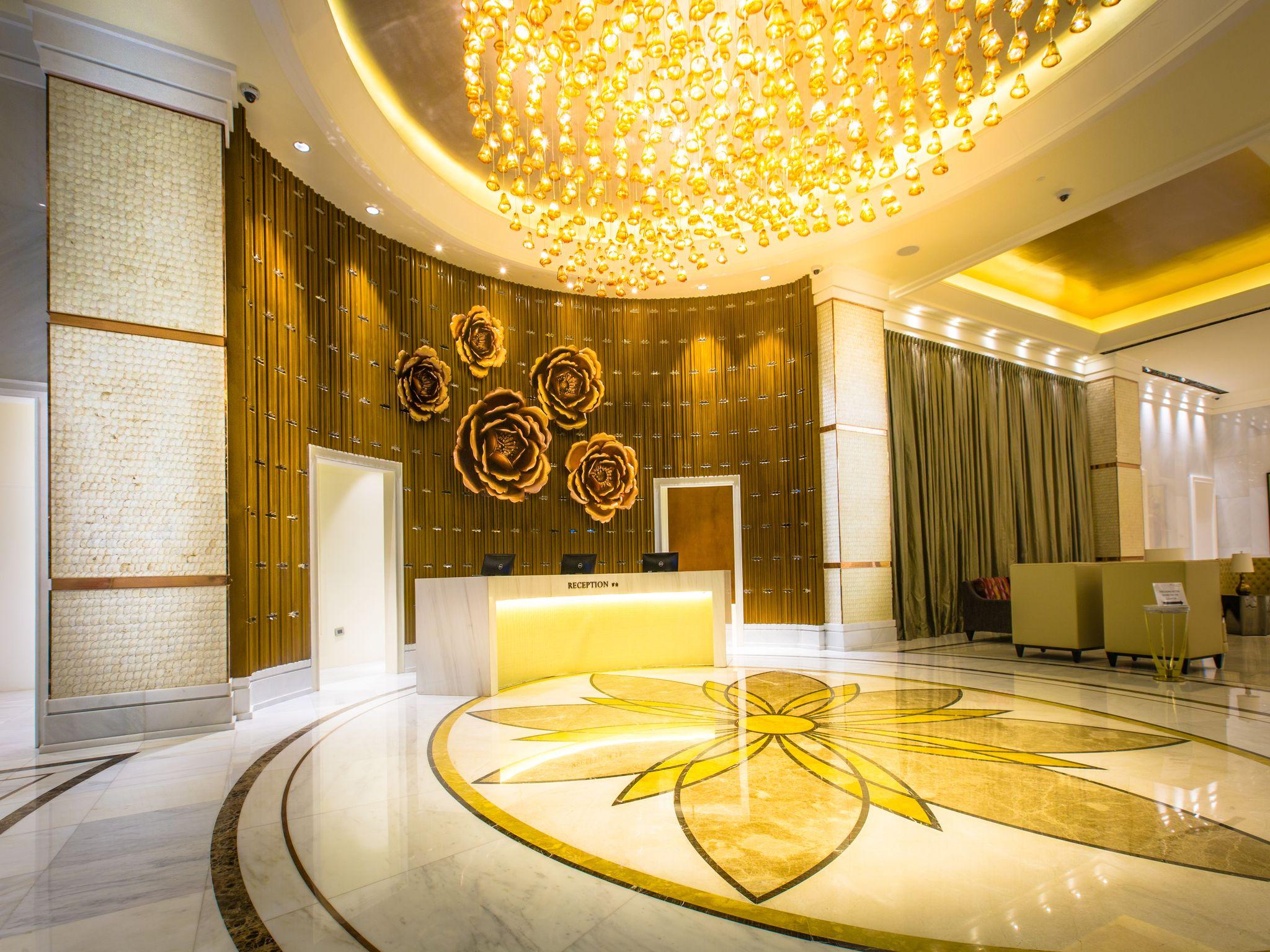 Lobby at Winford Resort and Casino Manila, MANILA