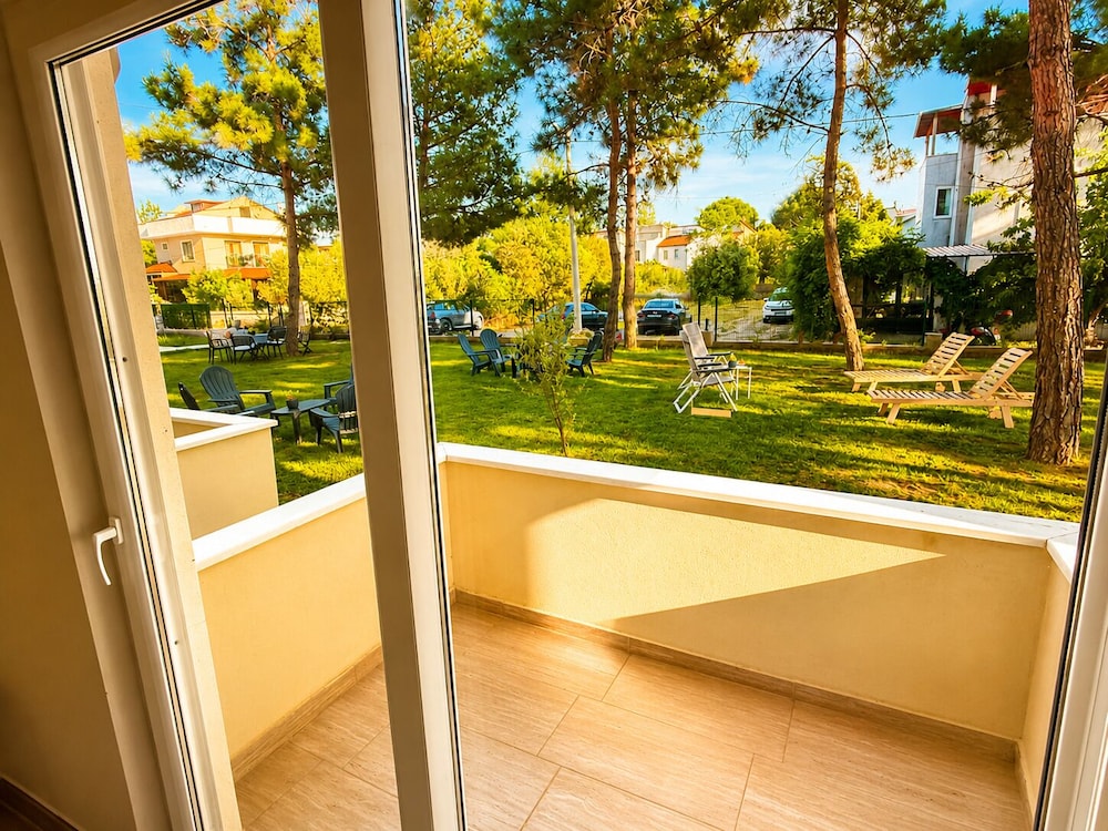 Tenedos Iskele Hotel 32/45