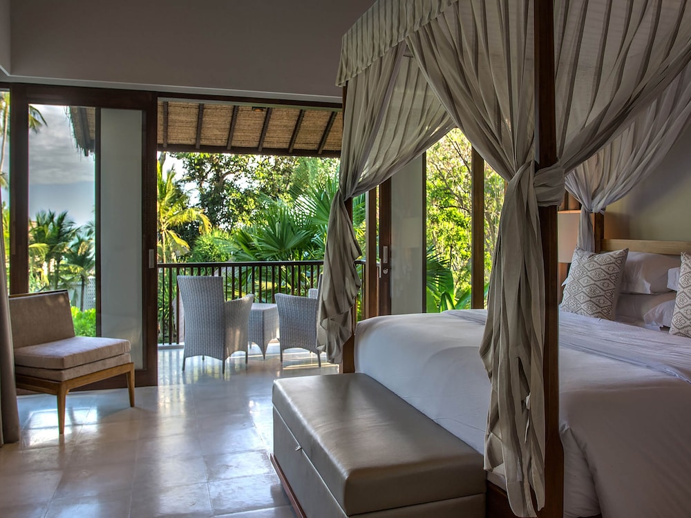 Seseh Beach Villas 6/50