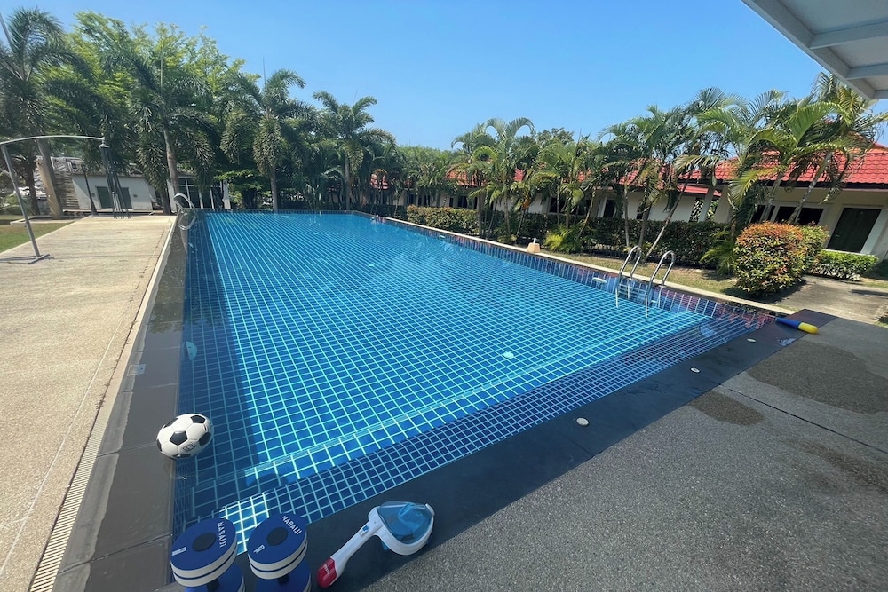 Phuket Airport Villa 59/80