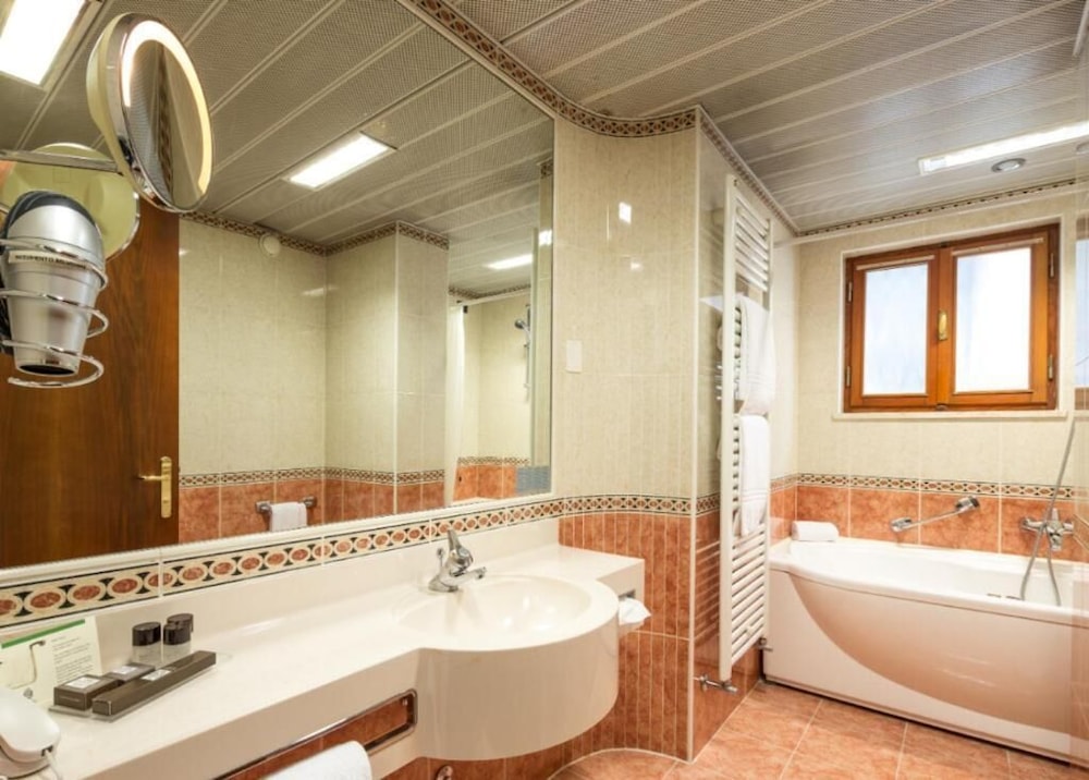 Bonotto Hotel Belvedere 39/43