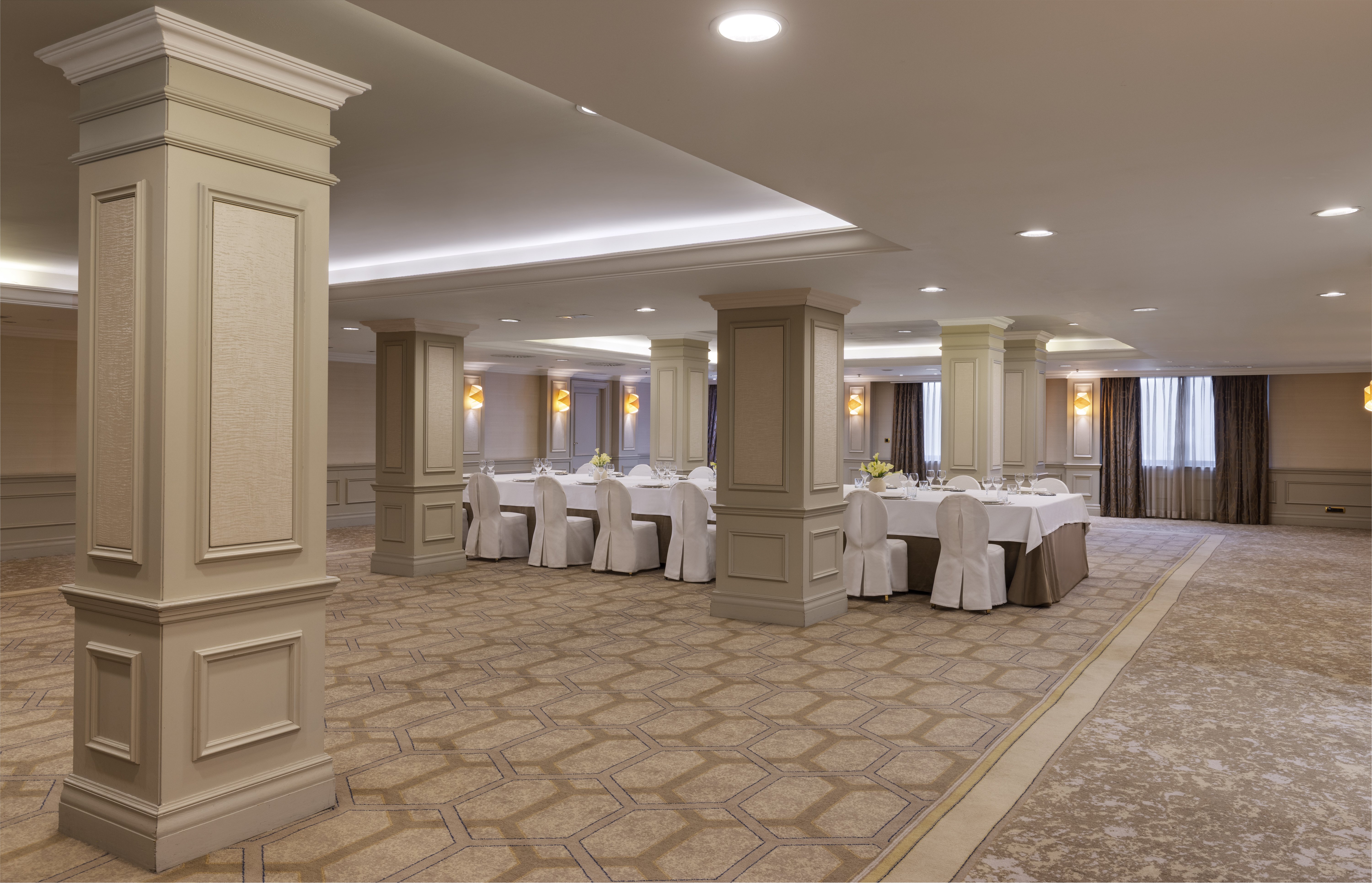 Intercontinental Madrid 76/80