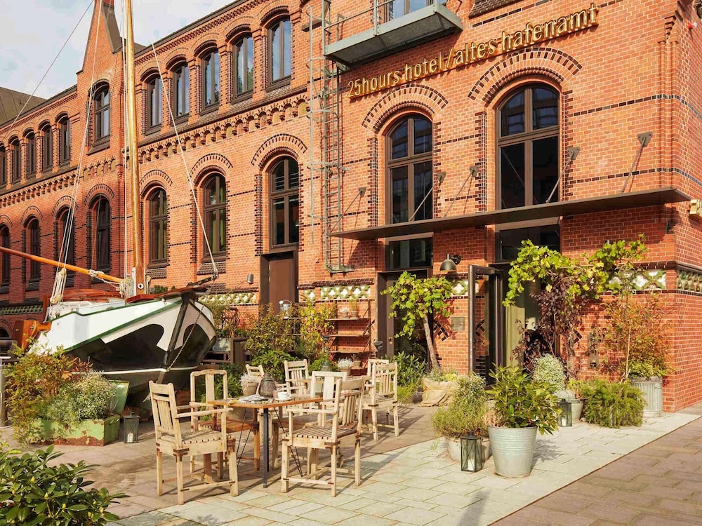 25Hours Hotel Altes Hafenamt 4/68