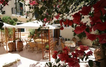 Palladion Hotel 35/37