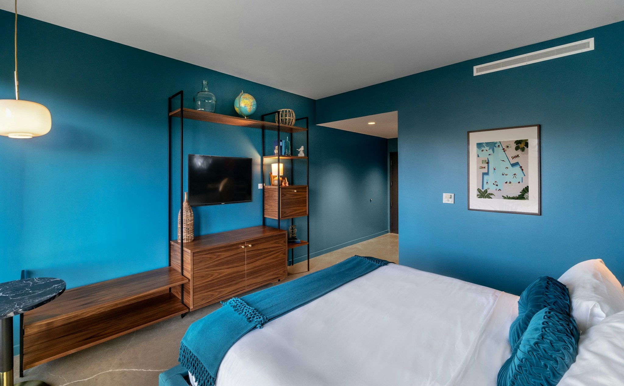 The Ruby Hotel 18/58
