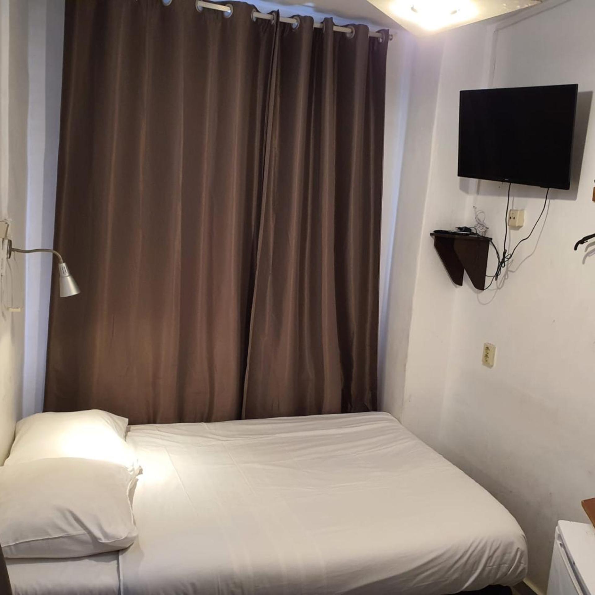 Hotel Schroder 14/50