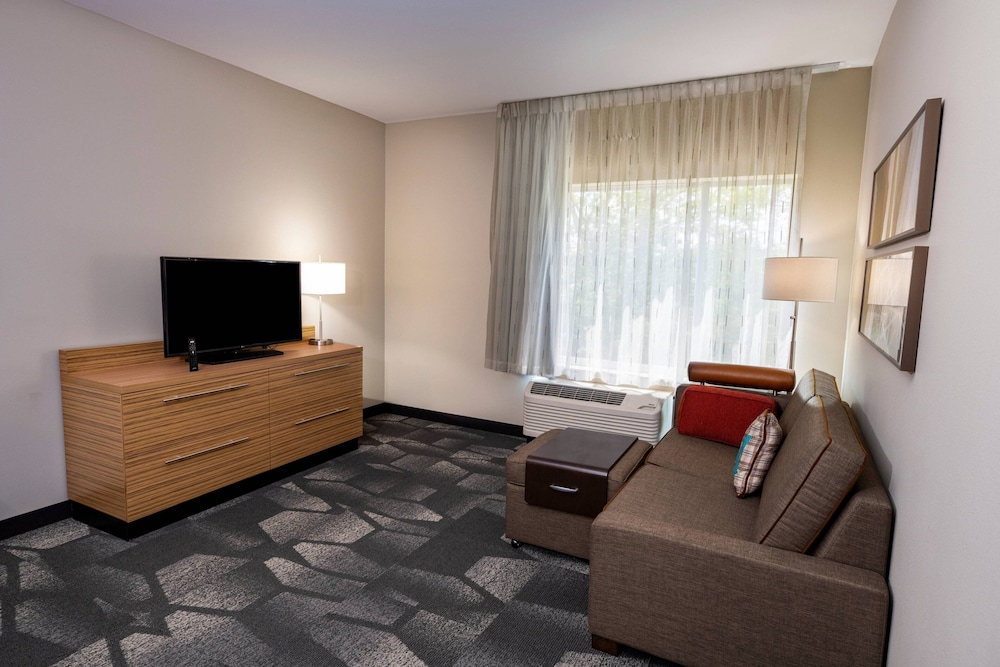TownePlace Suites by Marriott Fort Mill at Carowinds Blvd 22/31