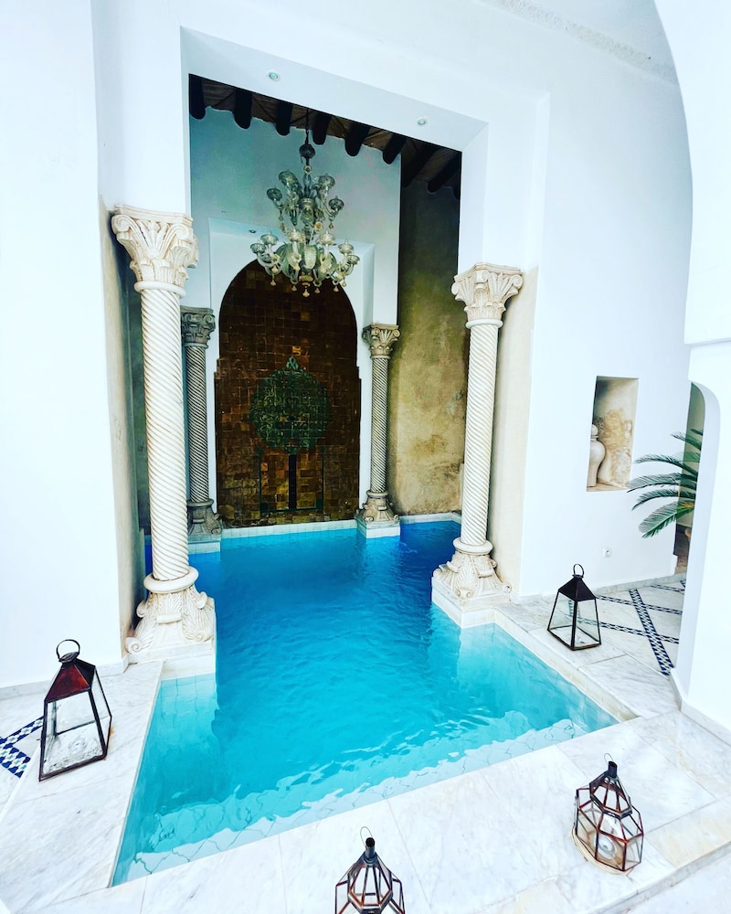 Riad Si Khalifa 60/84
