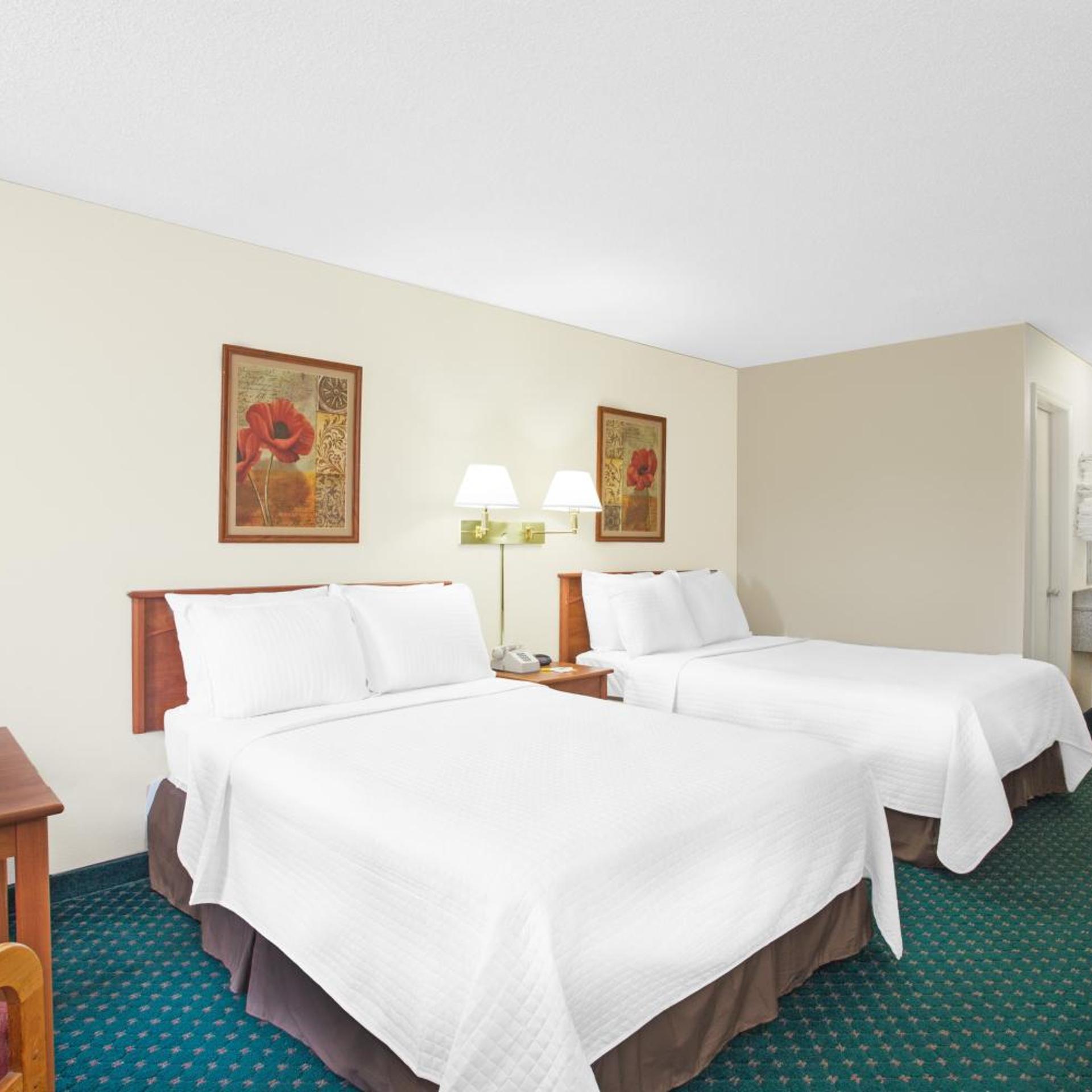 Days Inn by Wyndham Wytheville 5/22