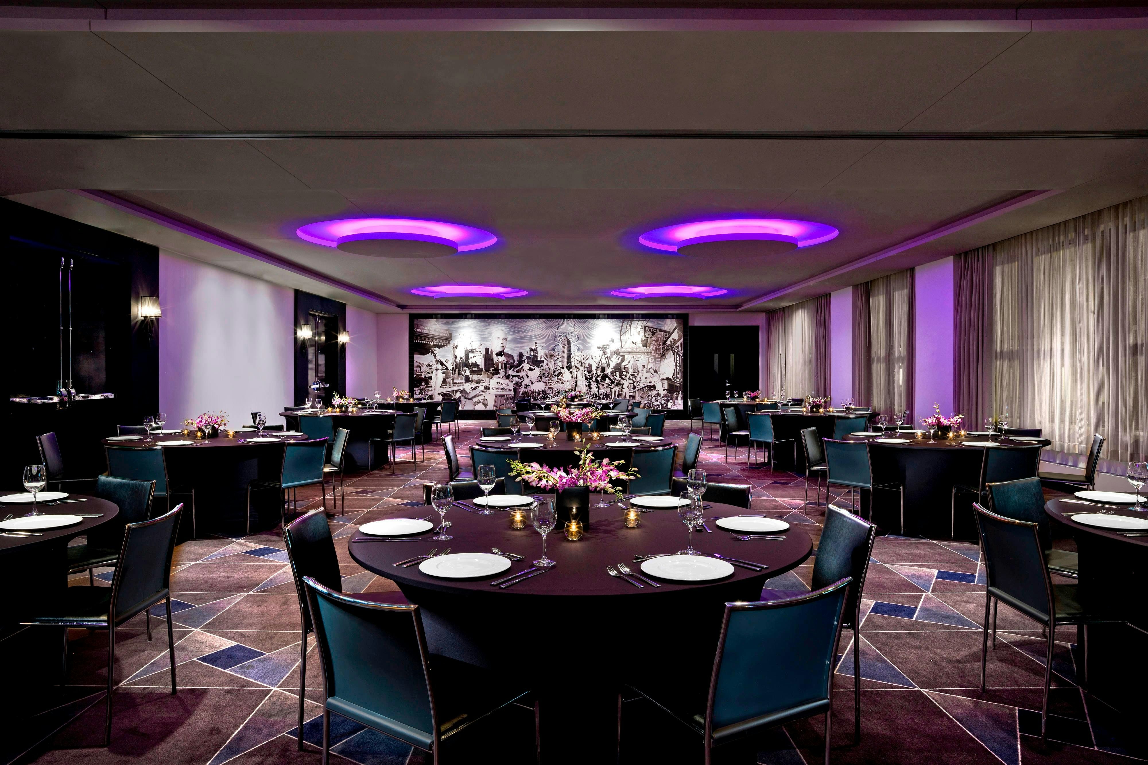 W Minneapolis- The Foshay 16/23